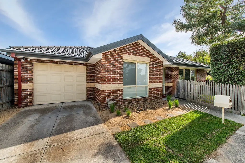 Main view of Homely townhouse listing, 1/2 Bridges Avenue, Edithvale VIC 3196