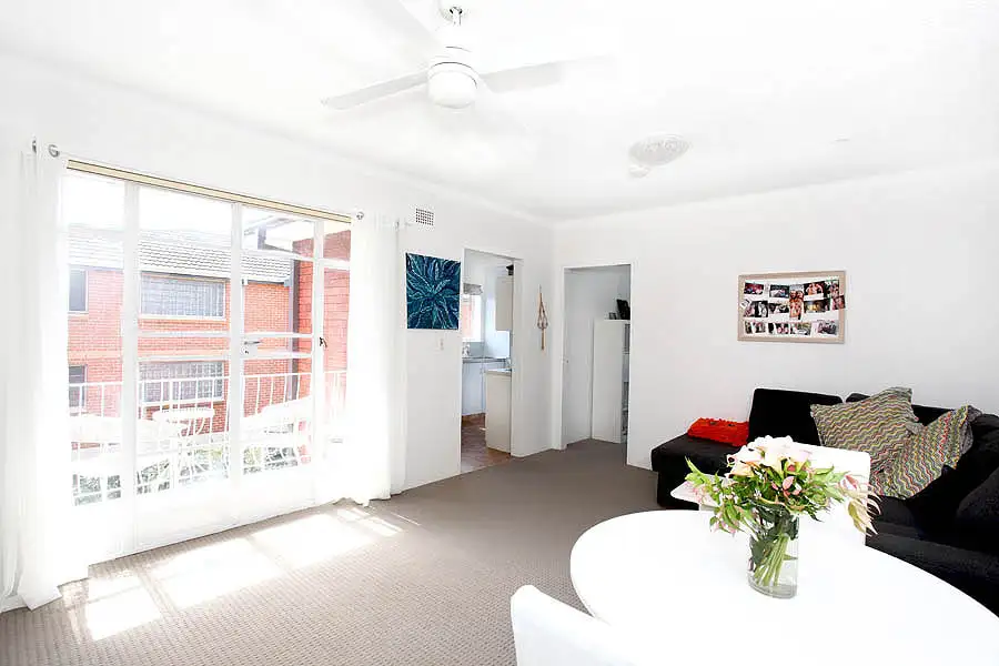 Main view of Homely unit listing, 11/11 Rocklands Road, Wollstonecraft NSW 2065