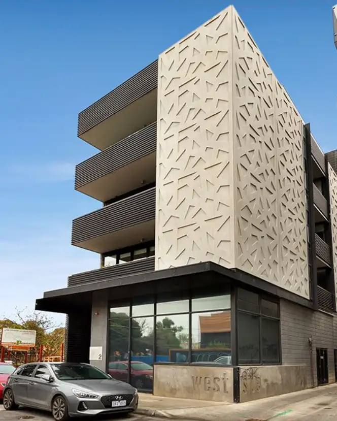 2/2 West Street