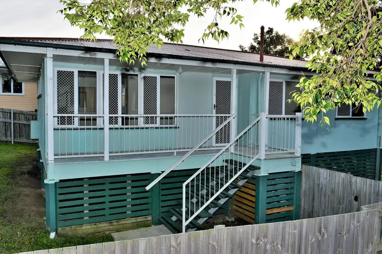 99 Farrant Street, Stafford Heights QLD 4053