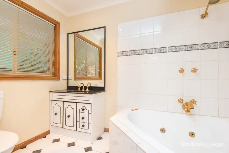 Seventh view of Homely house listing, 27 Sun Valley Drive, Shepparton VIC 3630