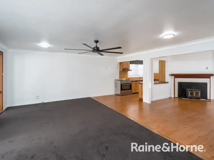 Third view of Homely house listing, 40 Hodson Avenue, Turvey Park NSW 2650