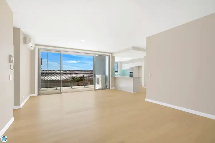 Third view of Homely apartment listing, 3/15 Park Street, Wollongong NSW 2500