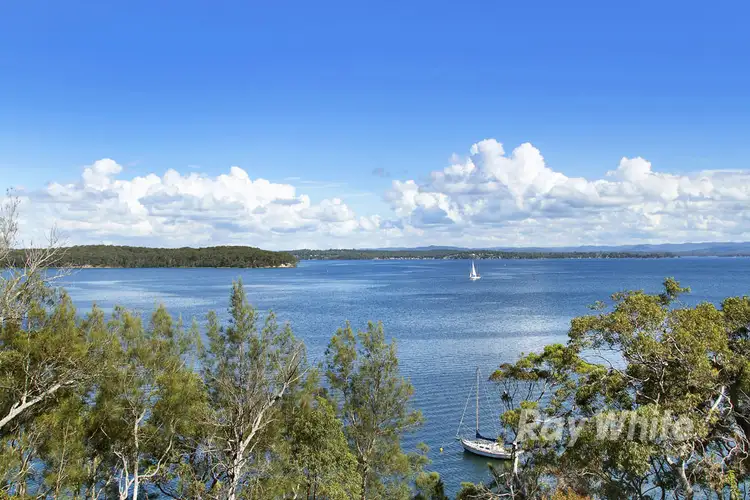 Fifth view of Homely house listing, 312 Dobell Drive, Wangi Wangi NSW 2267