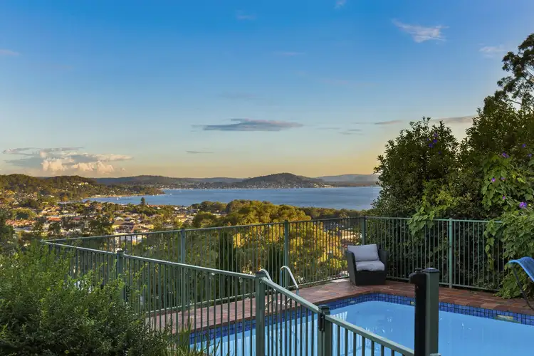 41 Bay View Avenue, East Gosford NSW 2250