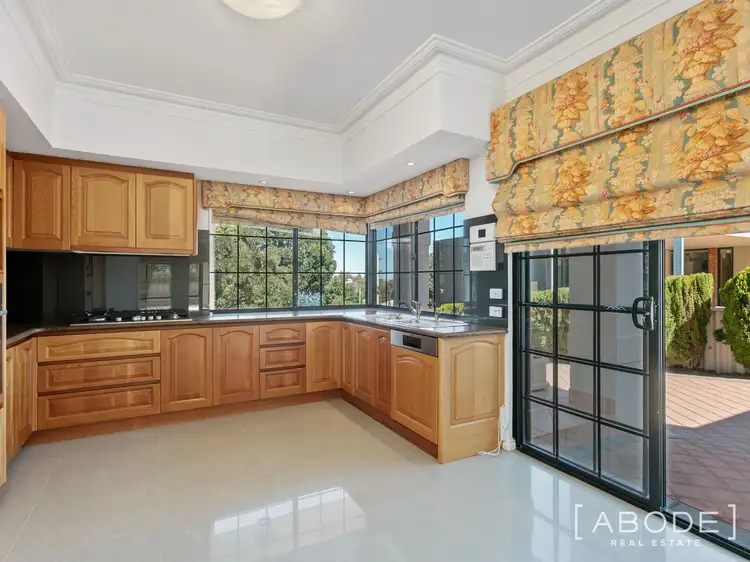 33 Beagle Street, Mosman Park WA 6012