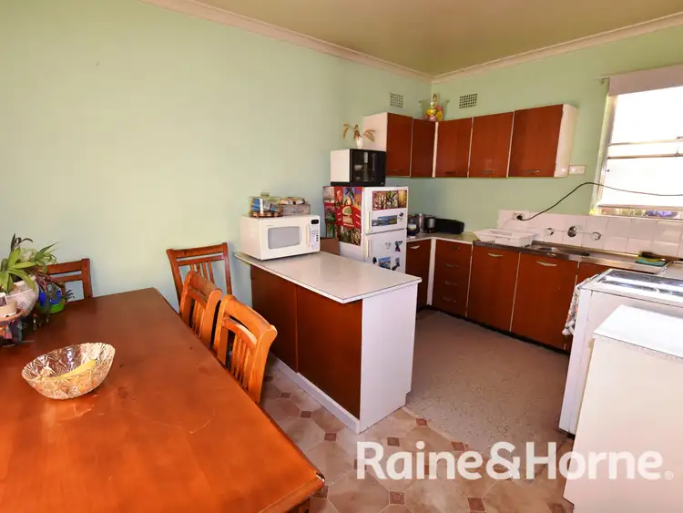 Sixth view of Homely unit listing, 7/13 Torpy Street, Orange NSW 2800