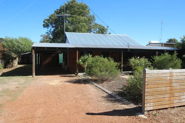 5 Pitt St Hamel, Waroona WA 6215