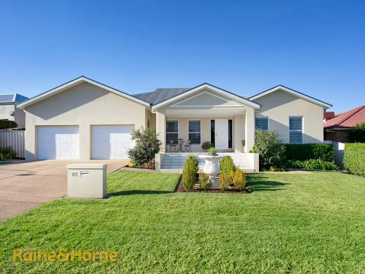 82 Atherton Crescent, Tatton NSW 2650