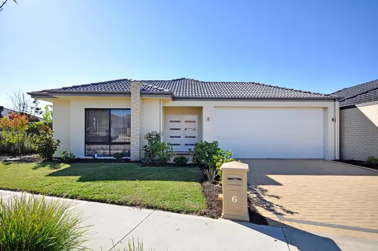 6 Dryden Crescent, Aveley WA 6069