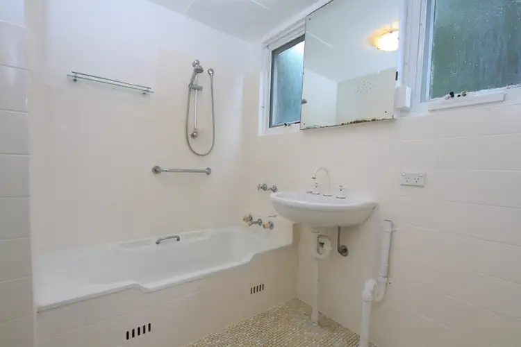 Fourth view of Homely apartment listing, 2/716 Pacific Hwy, Killara NSW 2071