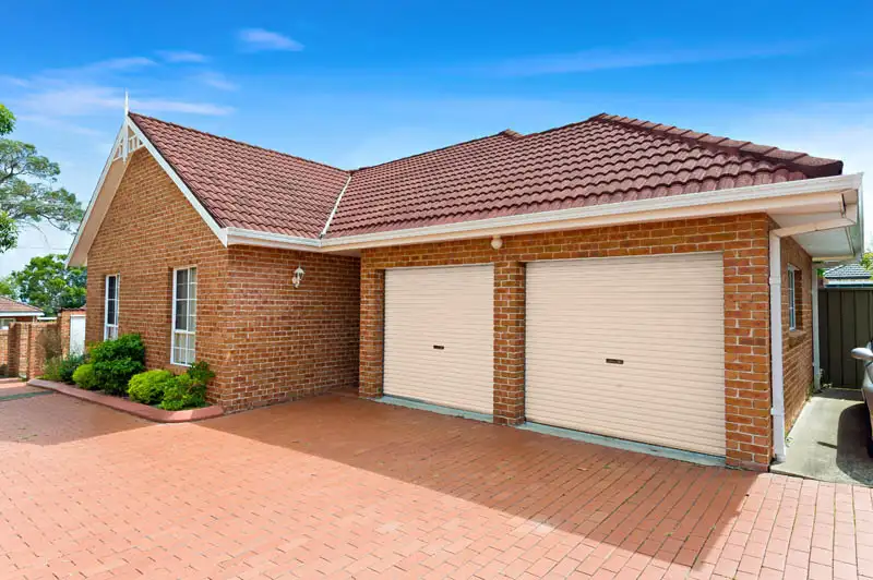 Main view of Homely villa listing, 1/135 Kennedy Street, Picnic Point NSW 2213