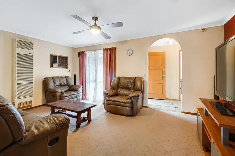 Second view of Homely house listing, 32 TOIRRAM CRESCENT, Cranbourne VIC 3977