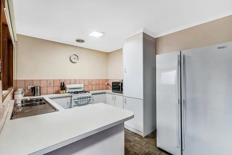 Fifth view of Homely house listing, 32 TOIRRAM CRESCENT, Cranbourne VIC 3977