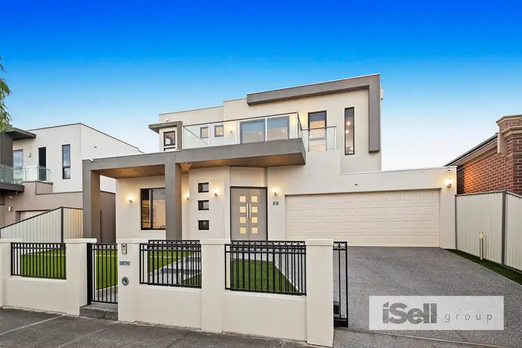 60 Lake View Boulevard, Keysborough VIC 3173