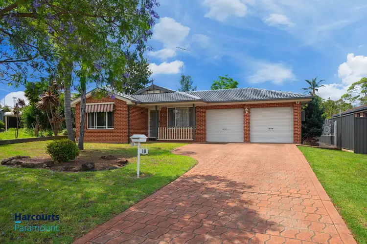 10 Woylie Place, St Helens Park NSW 2560