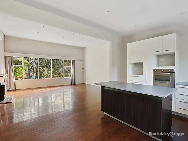 Fifth view of Homely house listing, 27 Gairloch Grove, Newtown VIC 3220