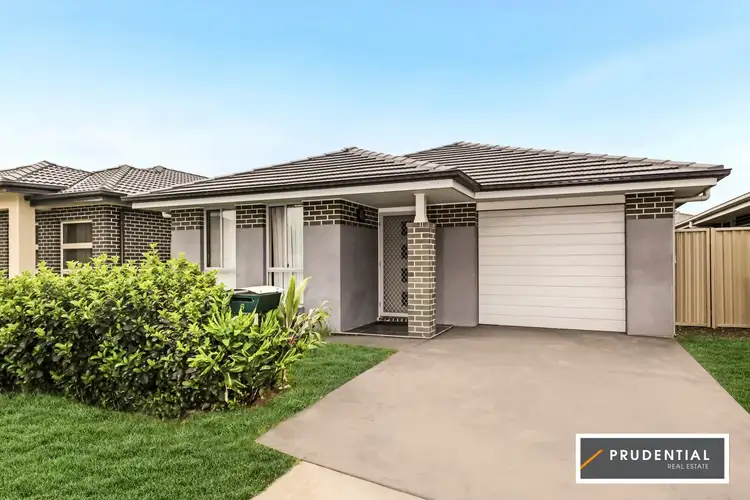 6 Leeton Road, Hinchinbrook NSW 2168