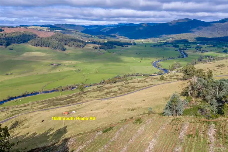 1689 South Riana Road, Gunns Plains TAS 7315