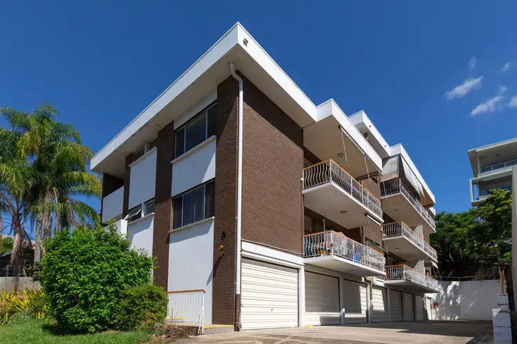 Main view of Homely apartment listing, 4/6 Grimes Street, Auchenflower QLD 4066