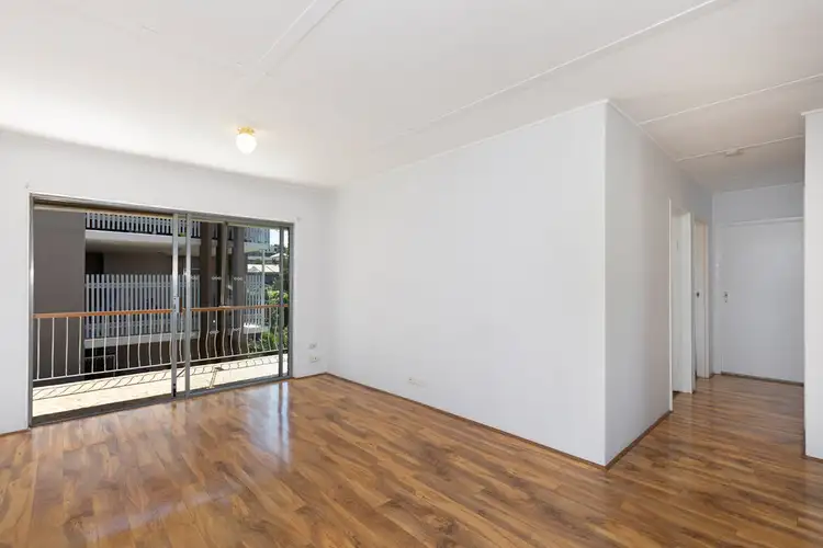 Second view of Homely apartment listing, 4/6 Grimes Street, Auchenflower QLD 4066