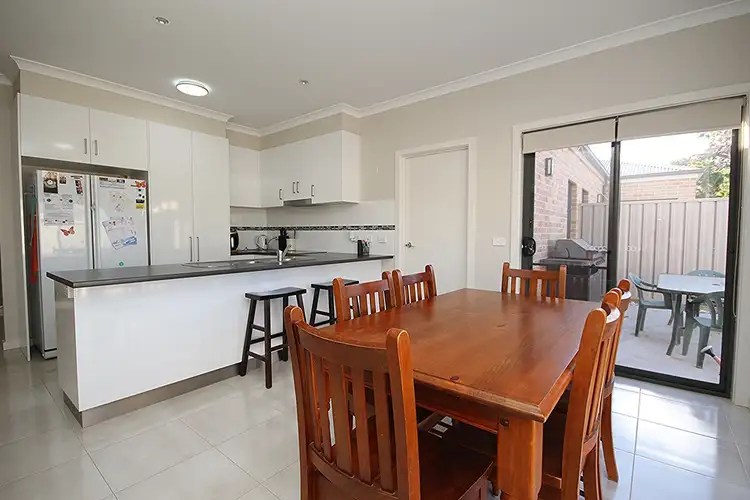 Sixth view of Homely house listing, 2/68 Wawunna Road, Horsham VIC 3400