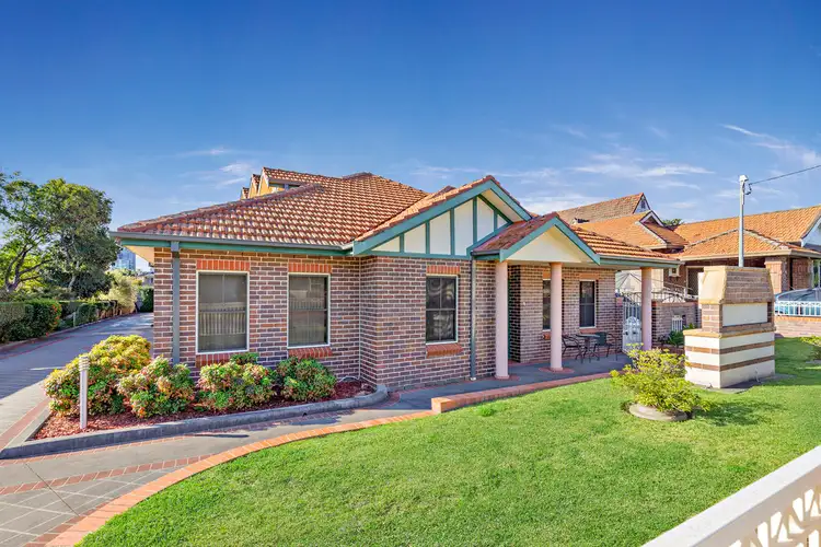 1/13 Ireland Street, Burwood NSW 2134