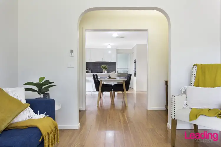 Fifth view of Homely house listing, 10 Briarwood Court, Sunbury VIC 3429