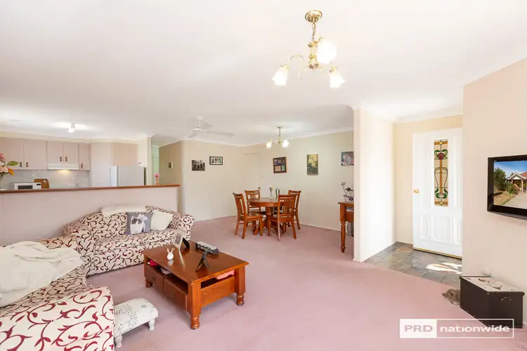 Second view of Homely unit listing, 4/14 Cowper Close, Tamworth NSW 2340