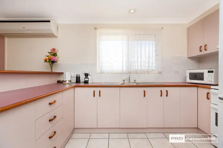 Third view of Homely unit listing, 4/14 Cowper Close, Tamworth NSW 2340