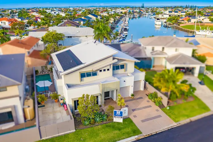 2/19 Anchorage Drive, Raby Bay QLD 4163