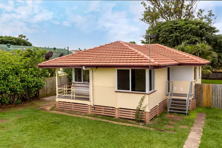 12 Koopa Street, Clontarf QLD 4019