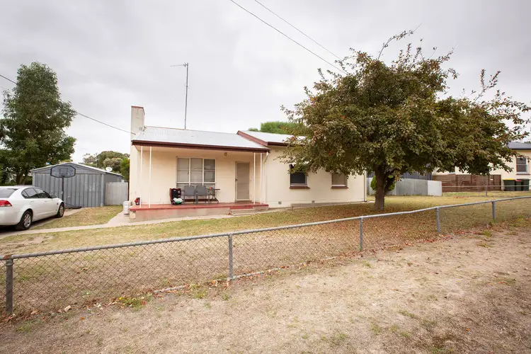 2 GUERNSEY STREET, Naracoorte SA 5271