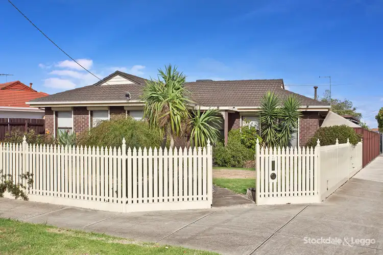 41 Erindale Avenue, Deer Park VIC 3023