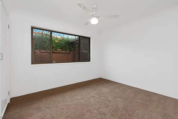 Fifth view of Homely semi-detached listing, 2/31 Shearwater Parade, Tweed Heads NSW 2485