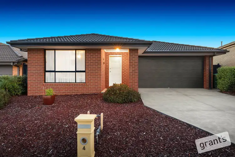 4 Tyalla Way, Pakenham VIC 3810