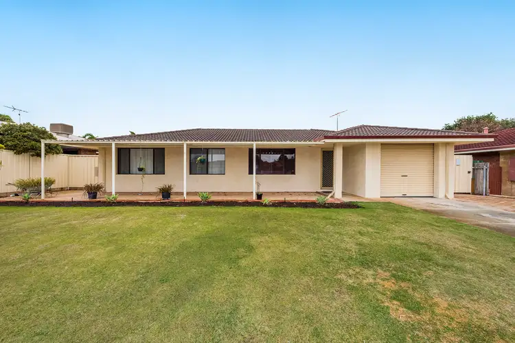 3 Richard Close, Waikiki WA 6169