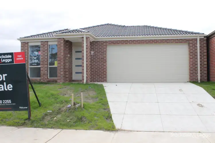 42 Bronzewing Street, Pakenham VIC 3810