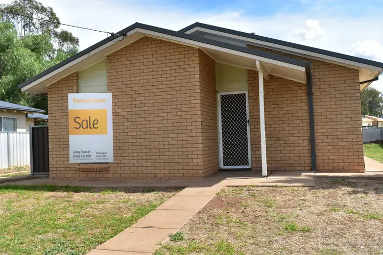 7 Walker Crescent, Wellington NSW 2820