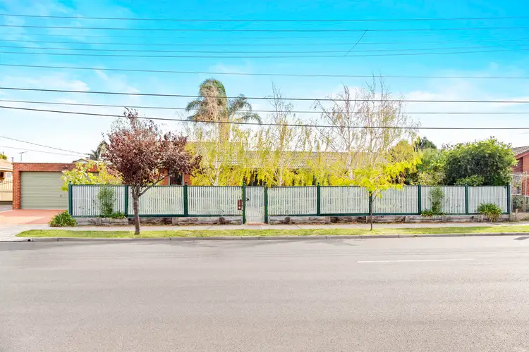 28 Darren Road, Springvale South VIC 3172