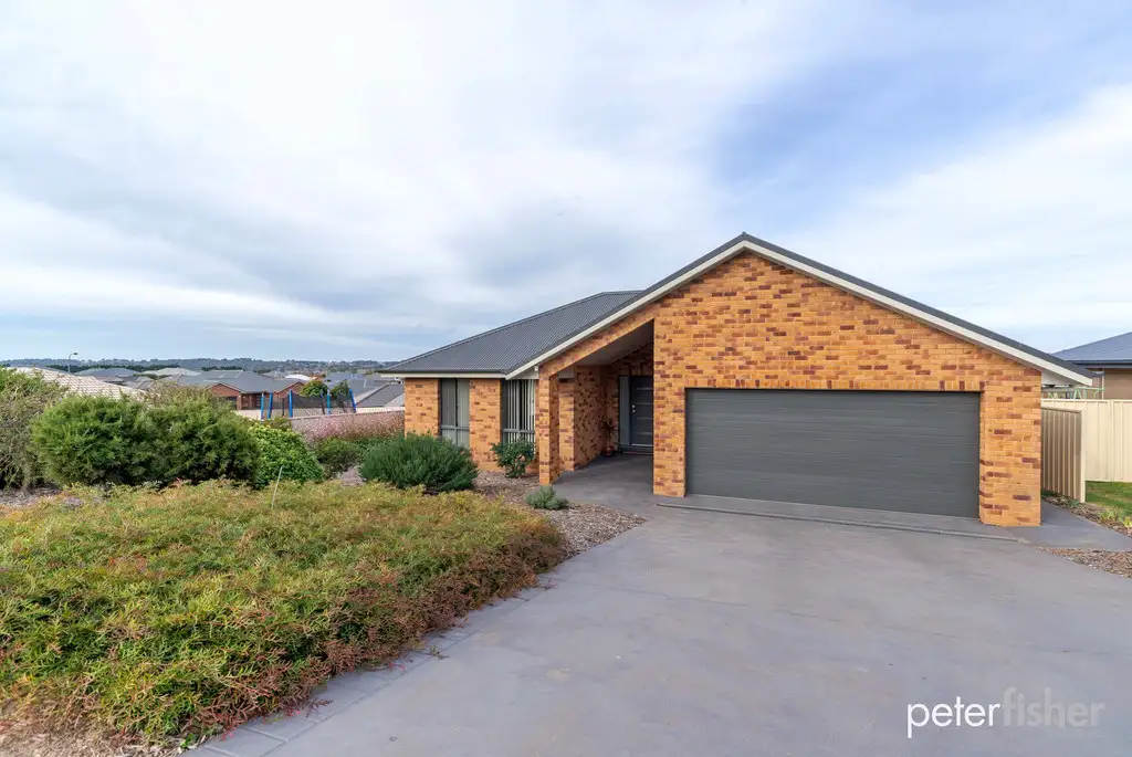 Main view of Homely house listing, 44 Lisbon Circuit, Orange NSW 2800