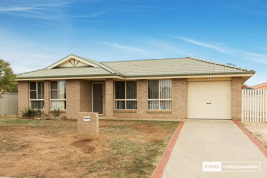 Main view of Homely house listing, 4 Burdekin Place, Tamworth NSW 2340