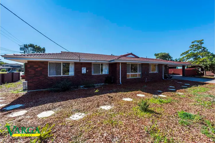 28 Burrendah Boulevard, Willetton WA 6155