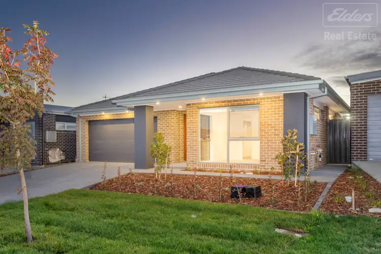 36 Zealie Bend, Googong NSW 2620