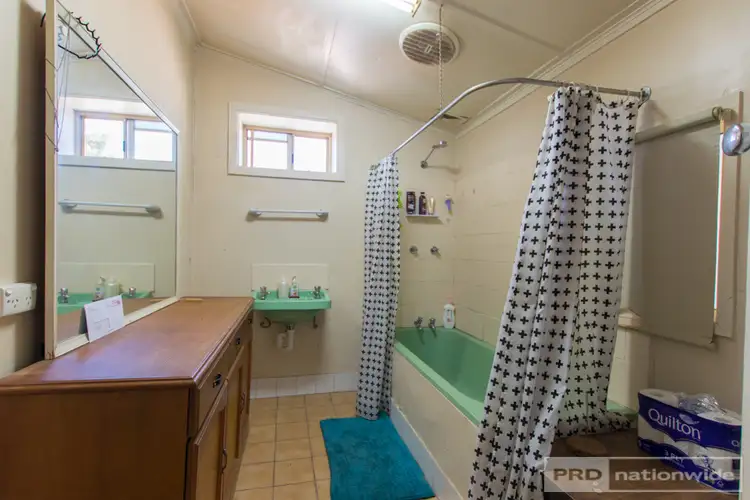 Seventh view of Homely house listing, 5 Fairway Drive, Tumut NSW 2720