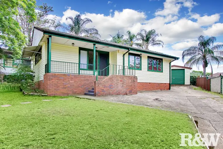 7 Law Crescent, Tregear NSW 2770