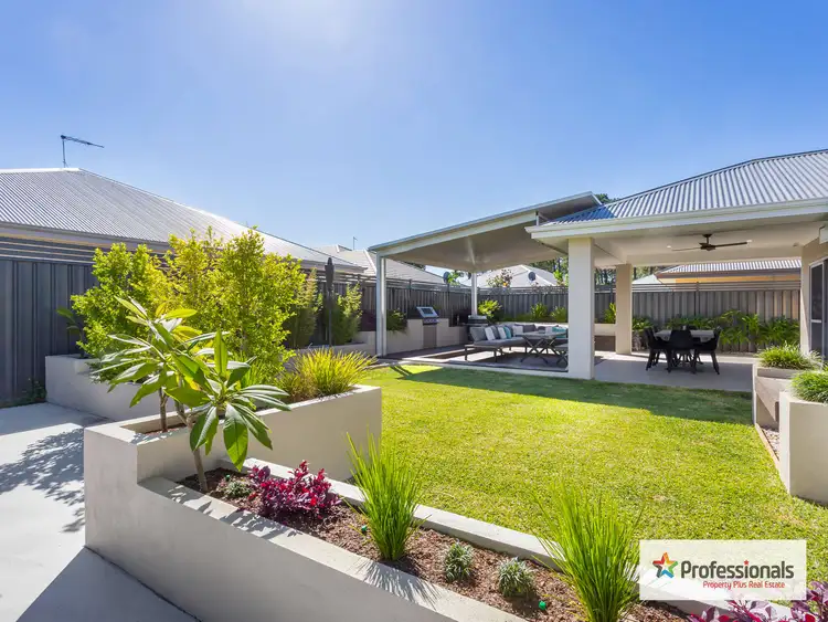 79 Fairweather Drive, Piara Waters WA 6112