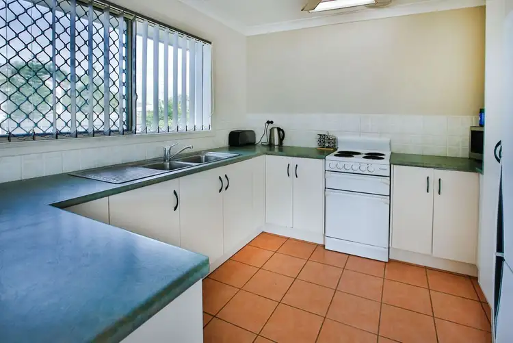 Sixth view of Homely house listing, 2/18 Tuffley Street, West End QLD 4810