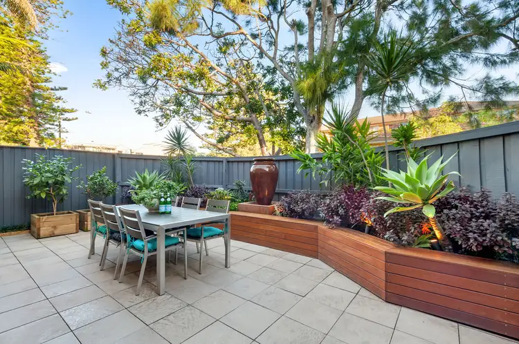 2/1 Robertson Street, Narrabeen NSW 2101