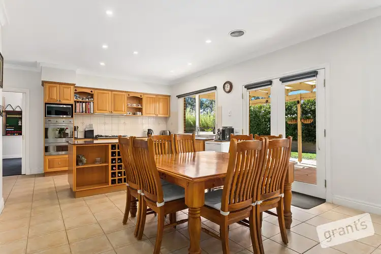Sixth view of Homely house listing, 5 Torwood Close, Narre Warren VIC 3805